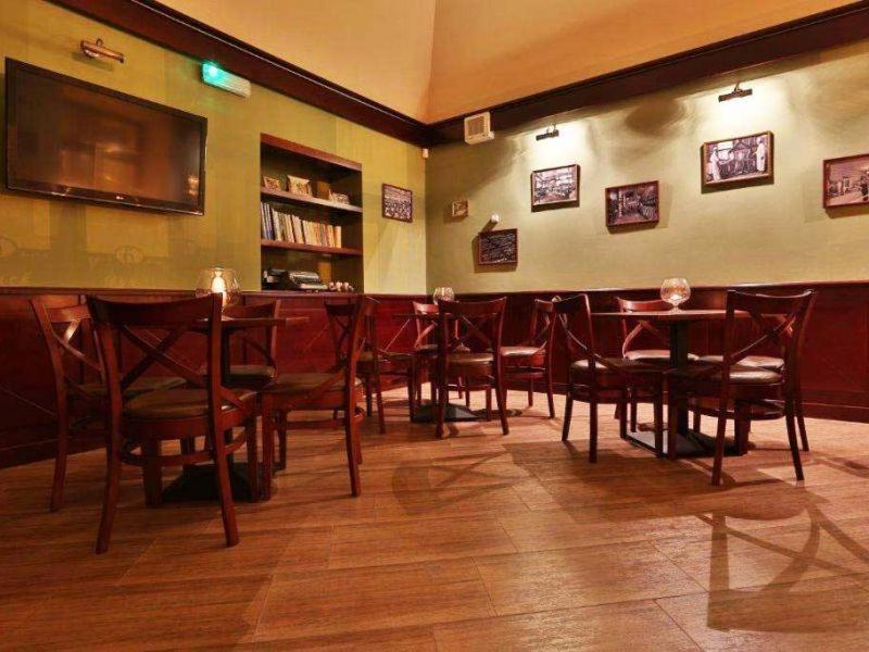 Rynek 6 Retro Pub & Hostel Радом Экстерьер фото
